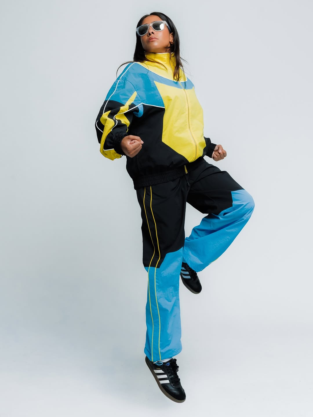 Y2K Fashion Anime Design 2 Pie - Mens Fashion Suits ulasan dan harga