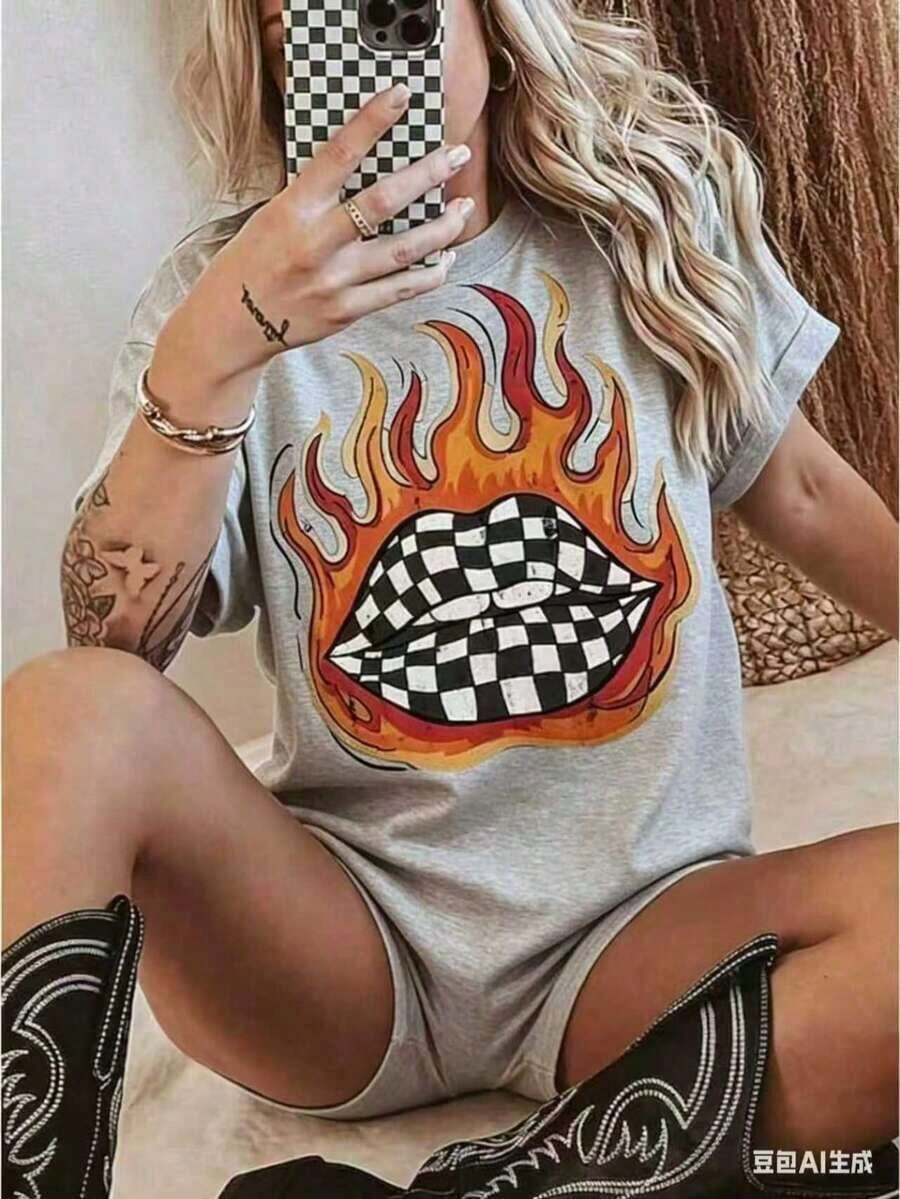 Checkered Flame Lips Graphic T - Graphic Tee Oversized ulasan dan harga
