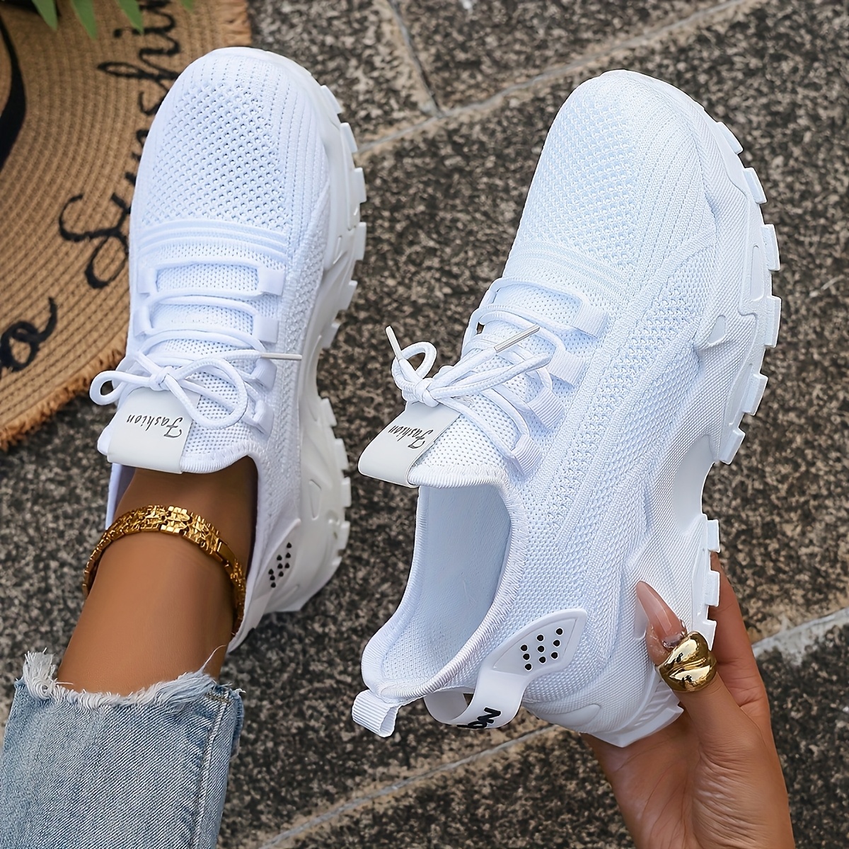 Breathable Knit Sneakers Fashi - Mens Fashion Week ulasan dan harga
