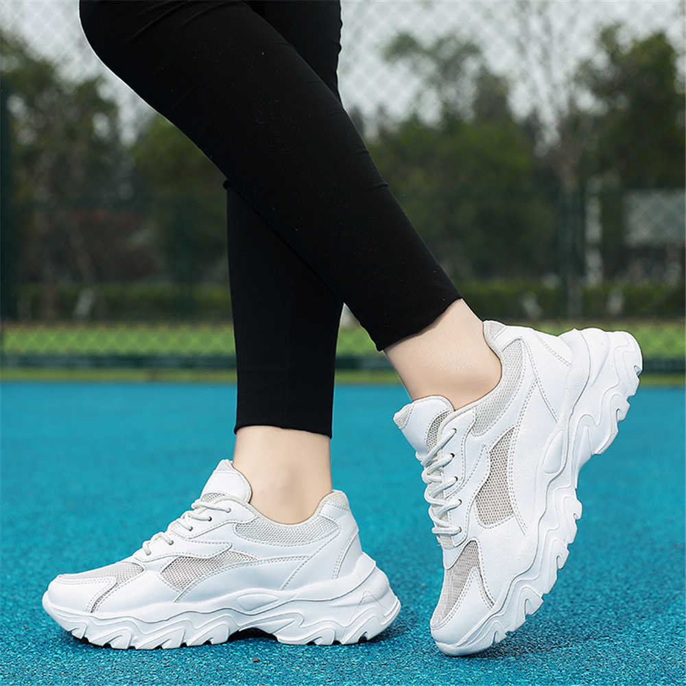 37-38 Round Tip Men's Sneakers - Men'S Fashion Brands ulasan dan harga