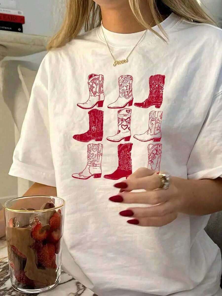 Red Cowboy Boots Print Crew Ne - Graphic Tee Oversized ulasan dan harga